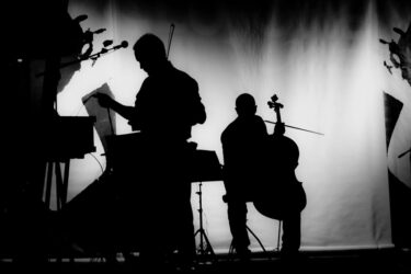 El ruido profesional pasa factura: cuatro de cada diez músicos padecen tinnitus