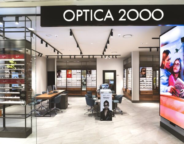 Óptica 2000 refuerza la audiología en Palma con la renovación de su centro en El Corte Inglés